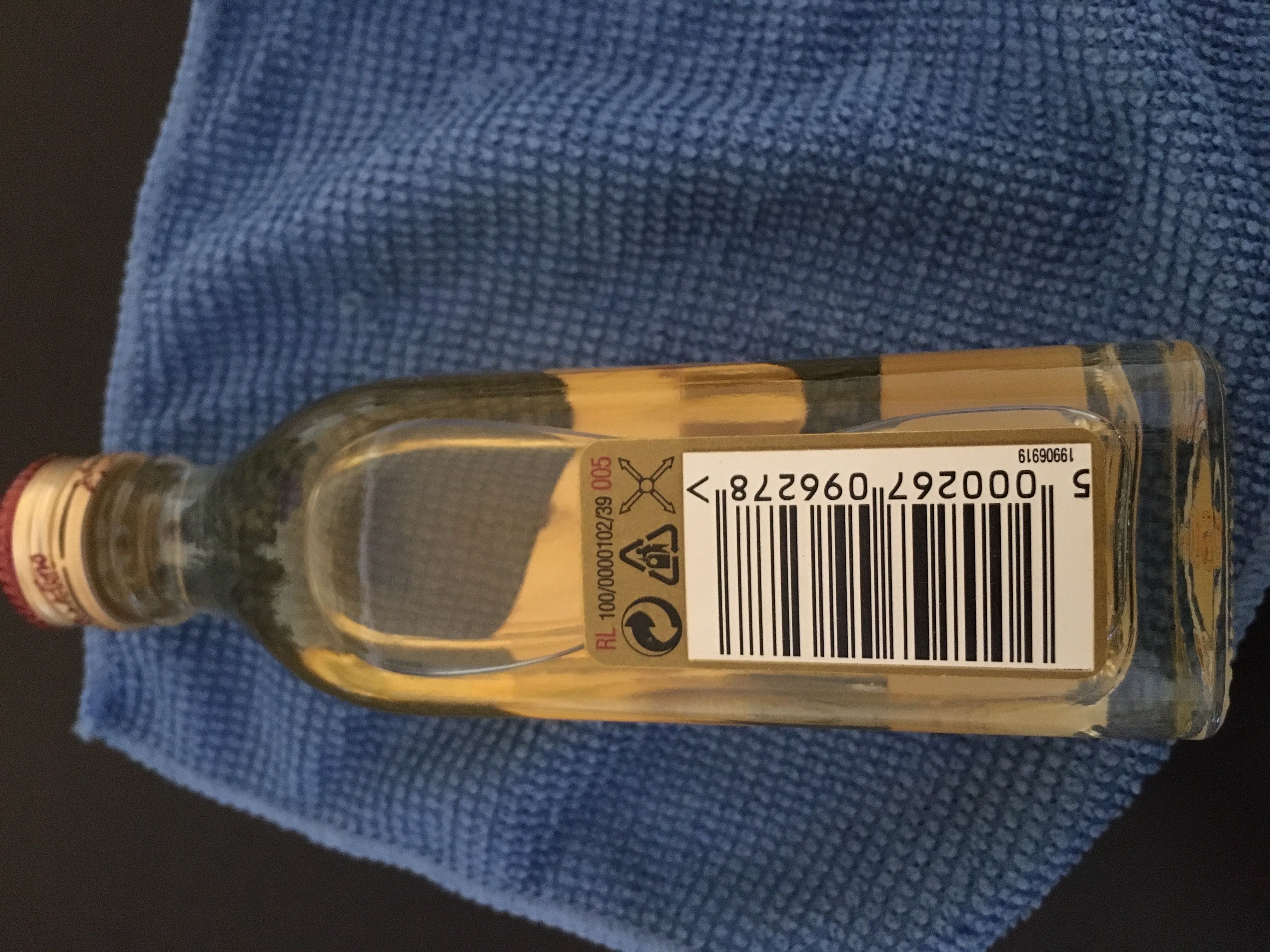 Johnnie Walker Red Label - John Walker and Sons (33.8 FL OZ) alcohol collectible [Barcode 088110021405] - Main Image 2