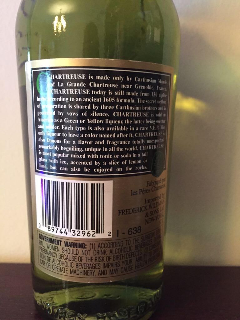 Chartreuse - Green - Les Peres Chartreux (375mL) alcohol collectible [Barcode 089744329622] - Main Image 2