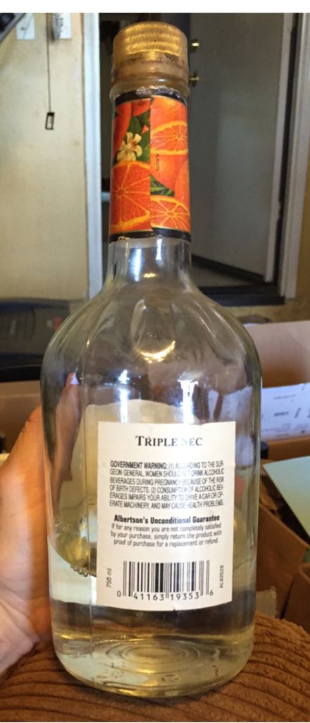 Triple Sec - Generic (750 mL) alcohol collectible [Barcode 041163193536] - Main Image 2