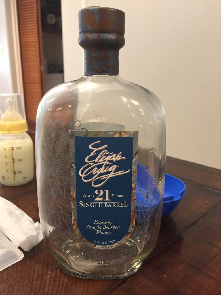 Elijah Craig 21 - Heaven Hill (750 mL) alcohol collectible [Barcode 096749010202] - Main Image 2