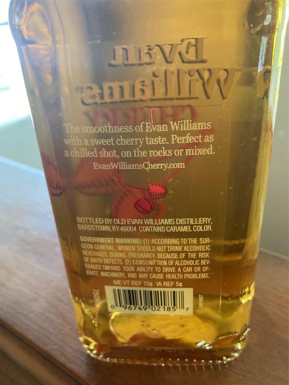 Evan Williams Cherry - Old Evan Williams Distillery (750 mL) alcohol collectible [Barcode 096749021857] - Main Image 2