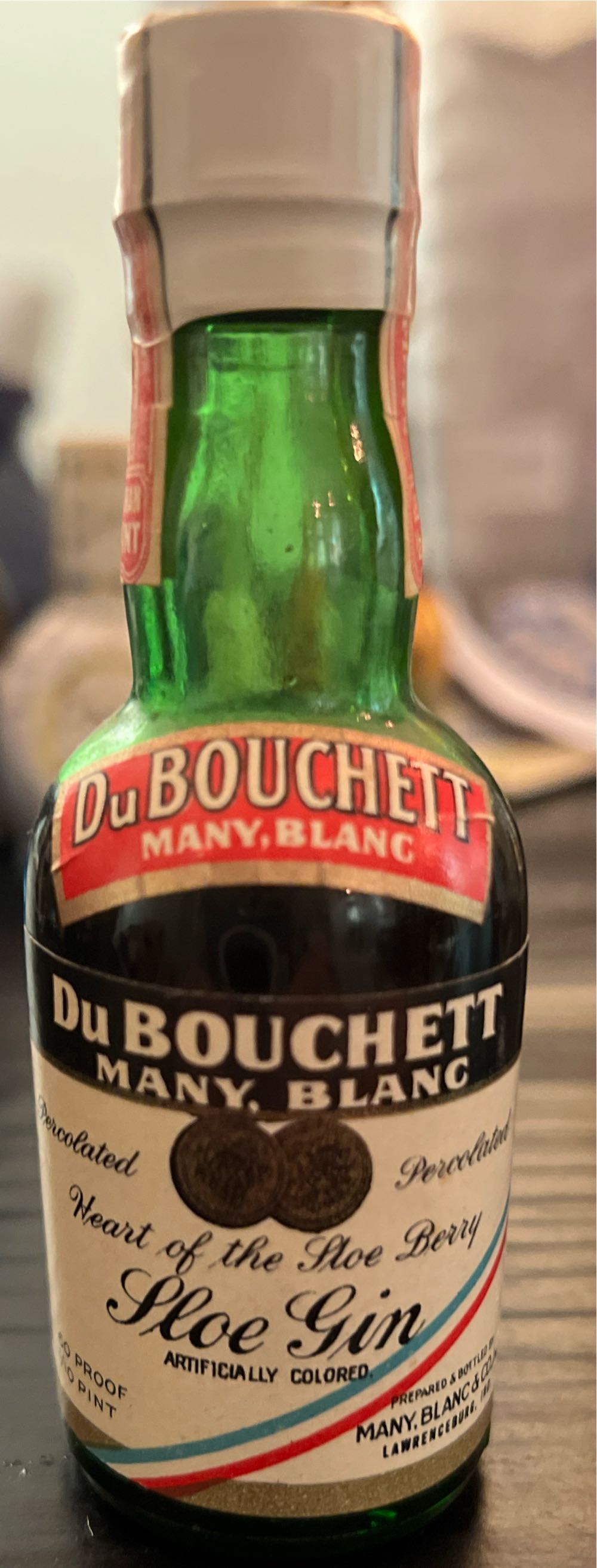 Du Bouchett Sloe Gin - Many, Blanc & Co. (750 mL) alcohol collectible [Barcode 096749385300] - Main Image 2