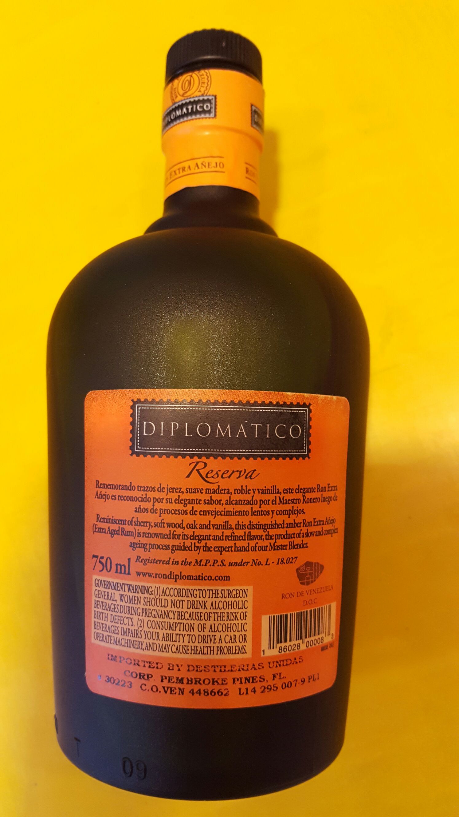 Diplomatico Reserva - Diplomatico (750 mL) alcohol collectible [Barcode 186028000083] - Main Image 2