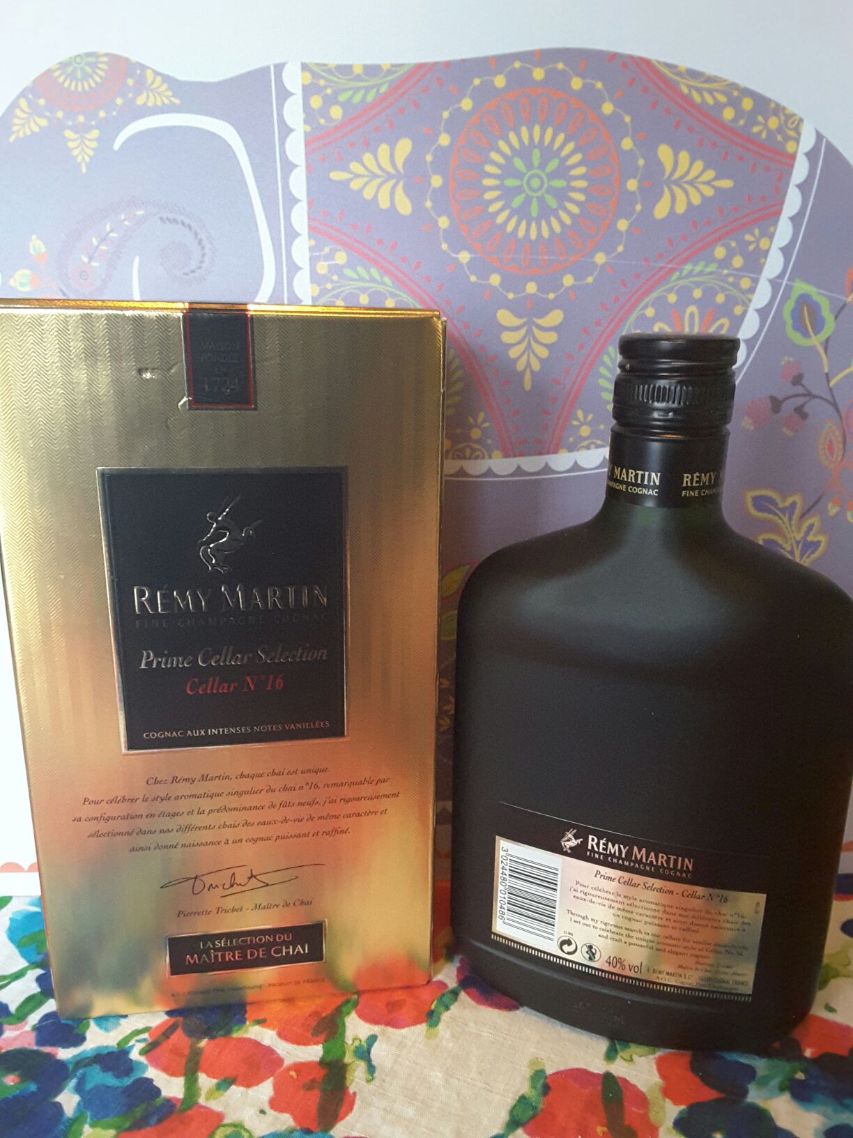 Remy Martin Prime Cellar Selection N16 - E. RÉMY MARTIN & Co (500 mL) alcohol collectible [Barcode 3024480010493] - Main Image 2