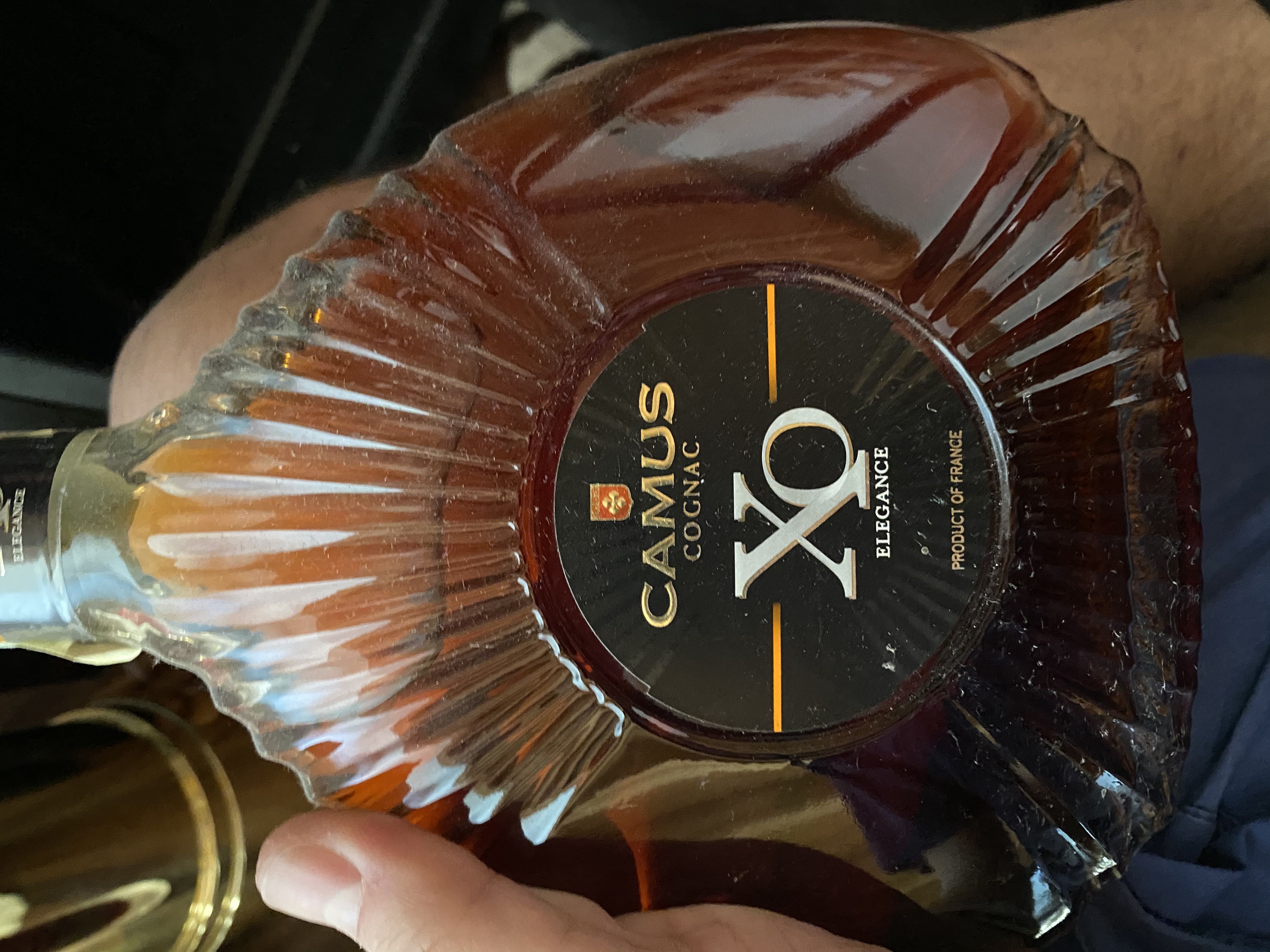 Camus XO Elegance Cognac 1 Liter 40% France - Camus-Cognac (700 mL) alcohol collectible [Barcode 3028130068803] - Main Image 2