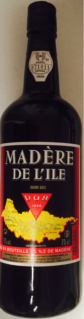 Madère de l’île Demi-sec DOB - Justino’s Madeira wines (750 mL) alcohol collectible [Barcode 3132590049408] - Main Image 2