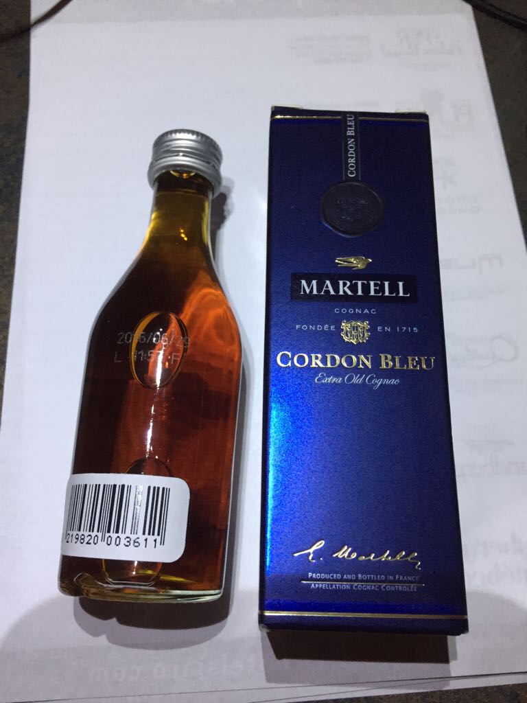 MARTELL - Martell (50 mL) alcohol collectible [Barcode 3219820003611] - Main Image 2