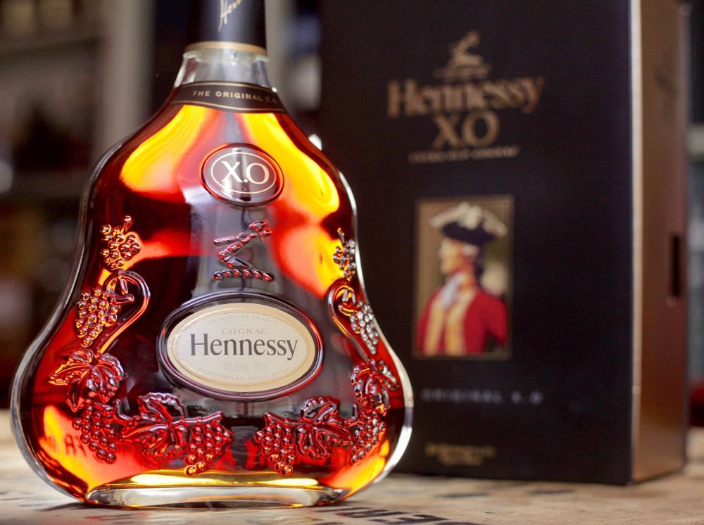Hennessy X.O - Hennessy (750 mL) alcohol collectible [Barcode 3245990001218] - Main Image 3