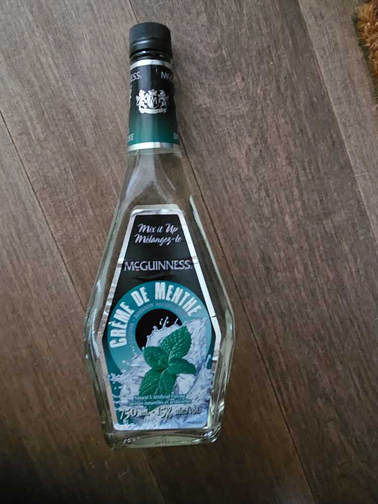 McGuinness Crème De Menthe White - Corby Spirit And Wine Limited (750 mL) alcohol collectible [Barcode 048415448482] - Main Image 3