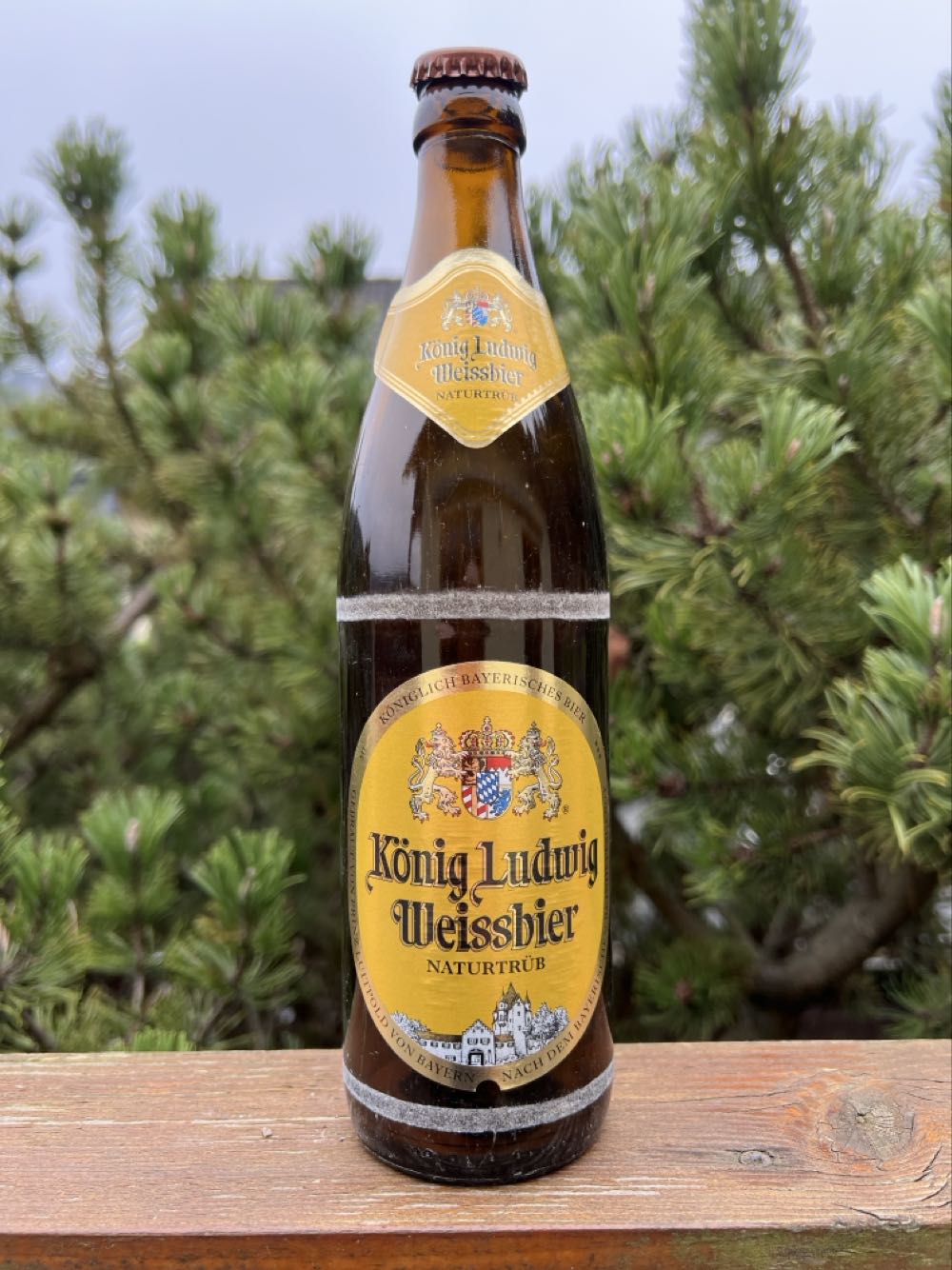 König Ludwig Weissbier Hell - König Ludwig Schlossbrauerei Kaltenberg (500 mL) alcohol collectible [Barcode 4003304142205] - Main Image 3