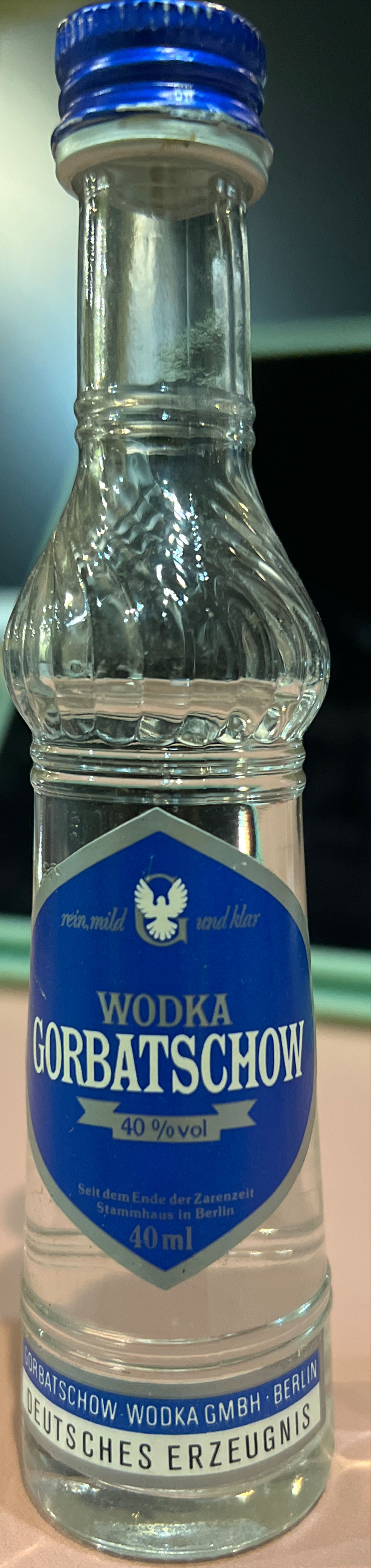 Gorbatschow - Vodka - Gorbatschow Wodka Kg (700 mL) alcohol collectible [Barcode 4003310013759] - Main Image 2