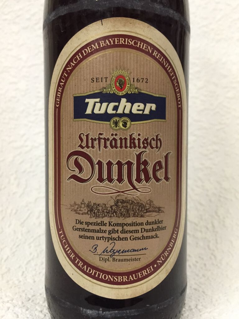 Tucher - Urfränkisch Dunkel - Tucher Traditionsbrauerei, Nürnberg/Fürth (500 mL) alcohol collectible [Barcode 4006298003200] - Main Image 2
