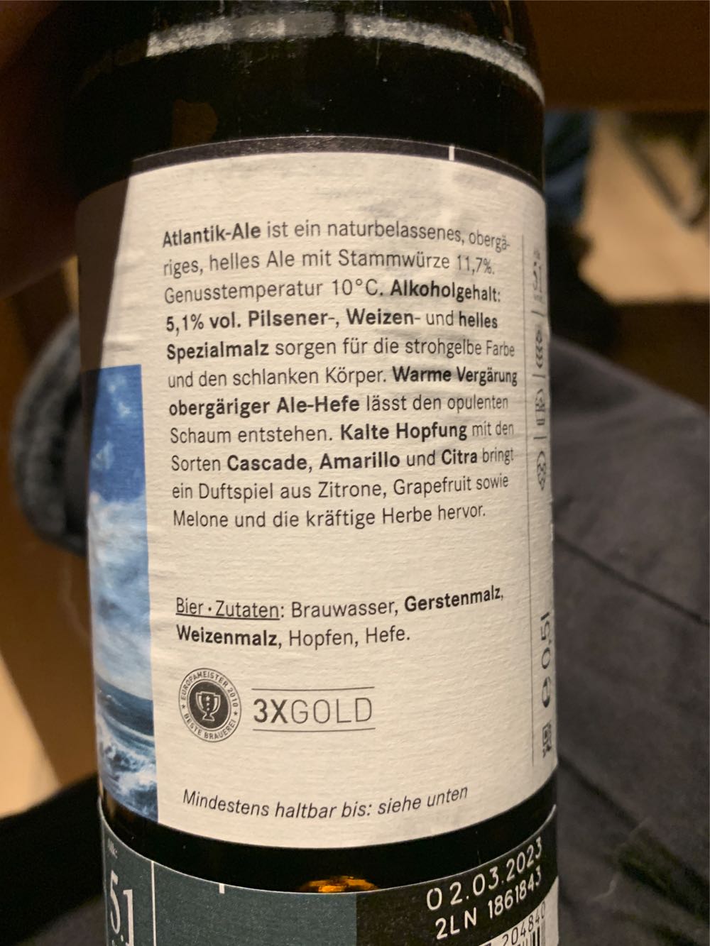 Störtebeker - Atlantik-Ale - Störtebeker Braumanufaktur, Stralsund (500 mL) alcohol collectible [Barcode 4014807204840] - Main Image 3