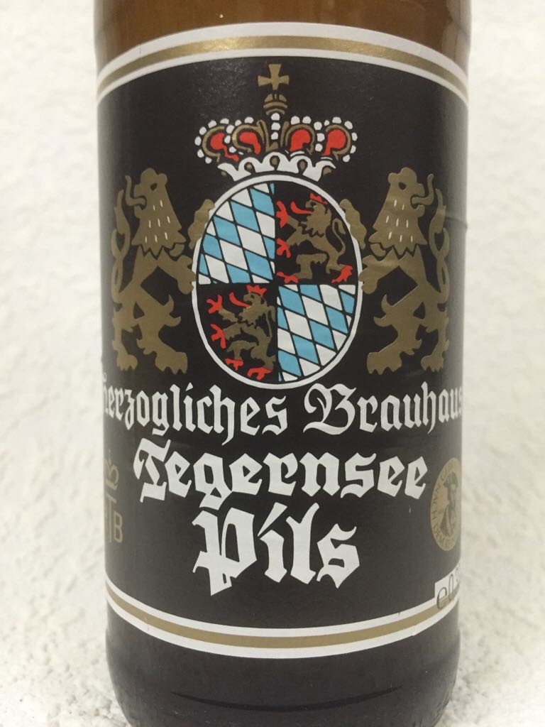 Tegernseer - Pils - Herzoglich Bayerisches Brauhaus Tegernsee (330 mL) alcohol collectible [Barcode 4022396000057] - Main Image 2