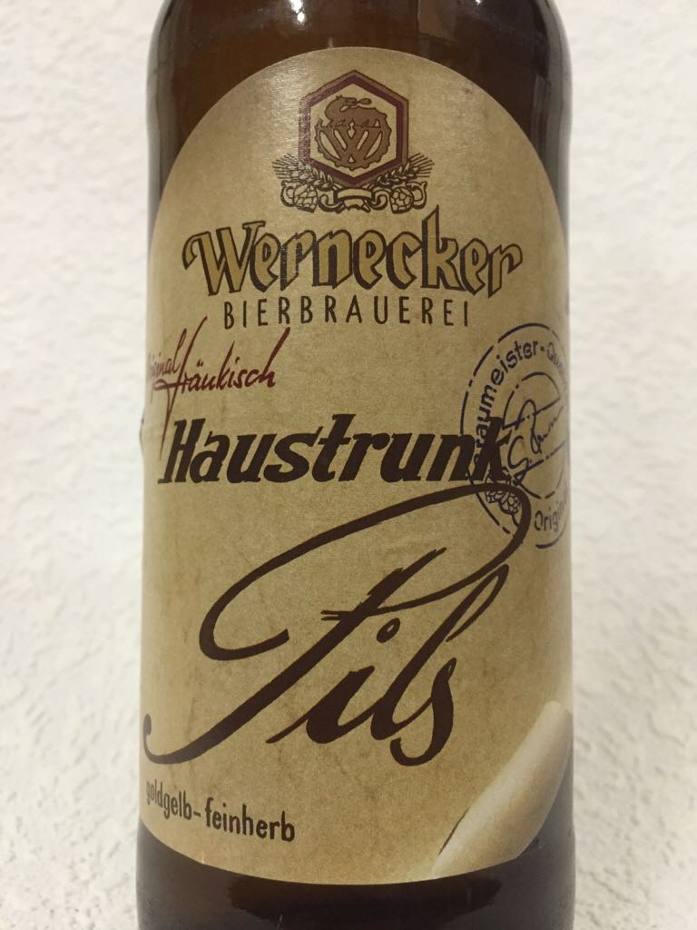Wernecker Haustrunk Pils - Wernecker Bierbrauerei (500 mL) alcohol collectible [Barcode 4031842000114] - Main Image 2
