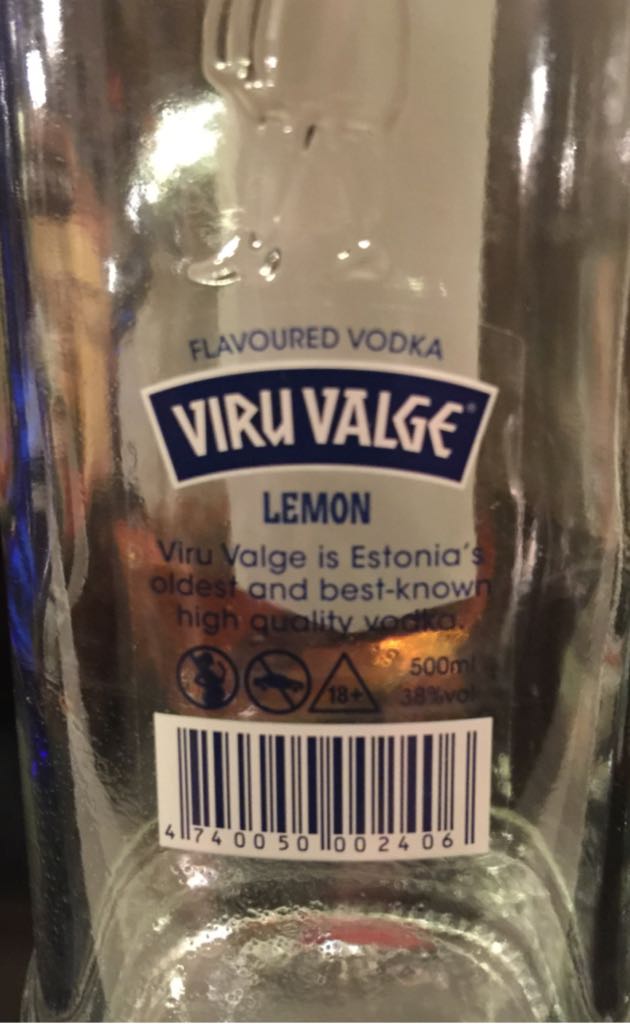 Viru Valge Vodka - Estonia (500 mL) alcohol collectible [Barcode 4740050002406] - Main Image 2