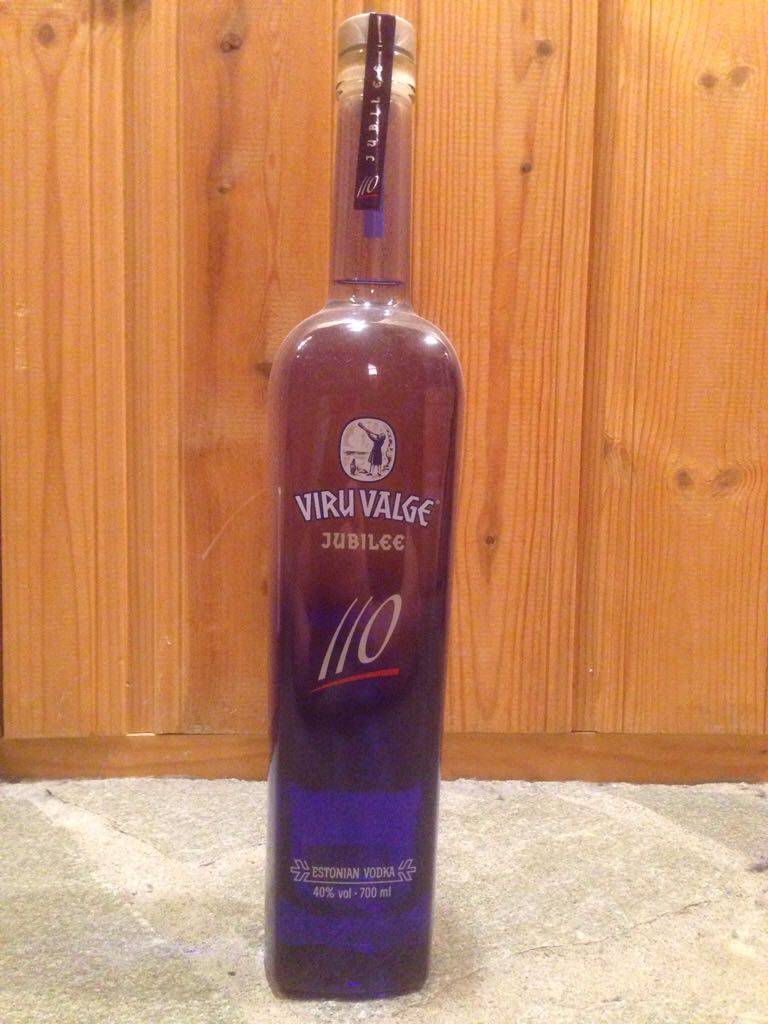 Viru Valge Vodka Jubilee 110 700ml 40% Alc. aus Estland - Liviko Estonia (700 mL) alcohol collectible [Barcode 4740050003267] - Main Image 2