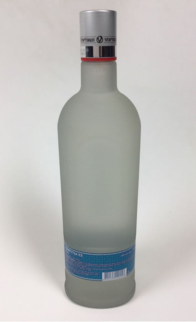 Khortytsa Ice Vodka - Khortytsa (750mL) alcohol collectible [Barcode 4820163120157] - Main Image 2