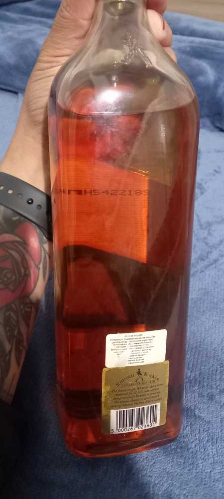 Black Label - John Walker & Sons (1 L) alcohol collectible [Barcode 5000267023601] - Main Image 2