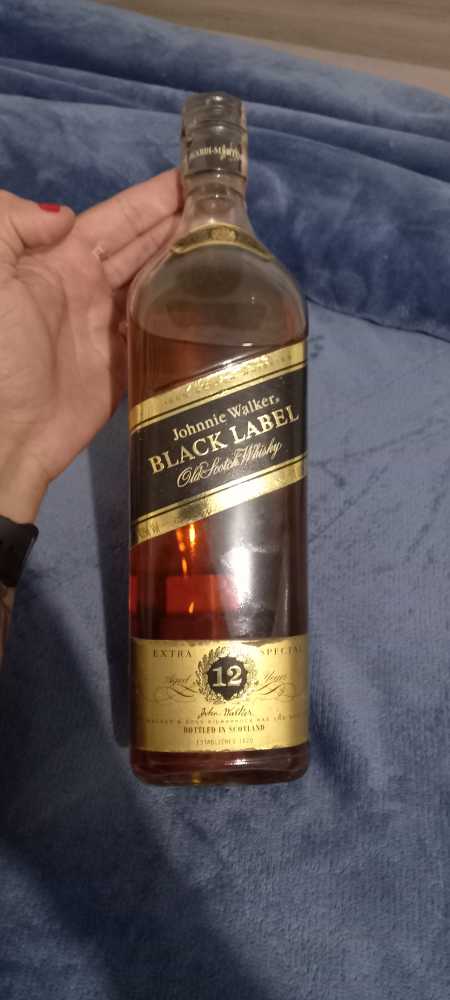 Black Label - John Walker & Sons (1 L) alcohol collectible [Barcode 5000267023601] - Main Image 3