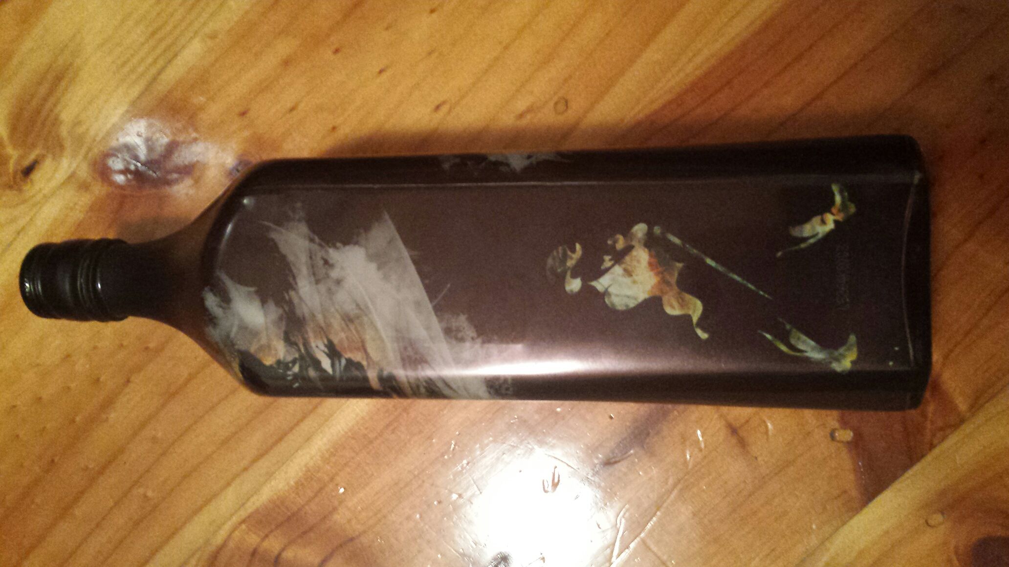 Johnnie Walker Double Black Limited Edition Design - John Walker & Sons (1000 mL) alcohol collectible [Barcode 5000267130255] - Main Image 2