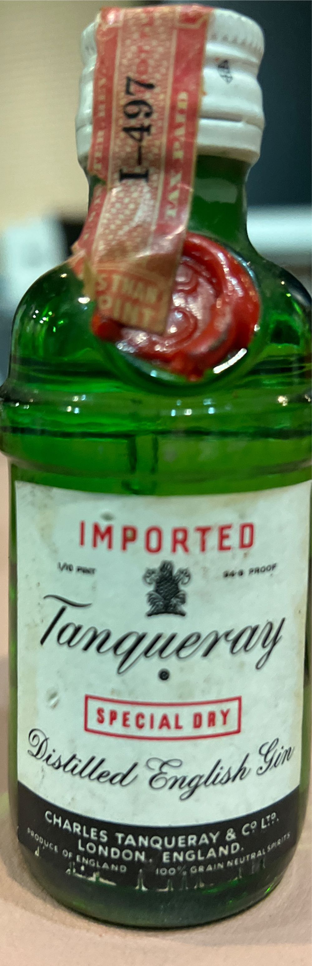 Tanqueray - Tanqueray Gordon And Co. Ltd. (500 mL) alcohol collectible [Barcode 5000281005904] - Main Image 3