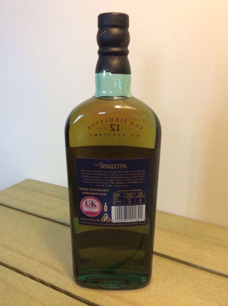 Singleton 12 Years - The Dufftown Distillery (700 mL) alcohol collectible [Barcode 5000281021621] - Main Image 2