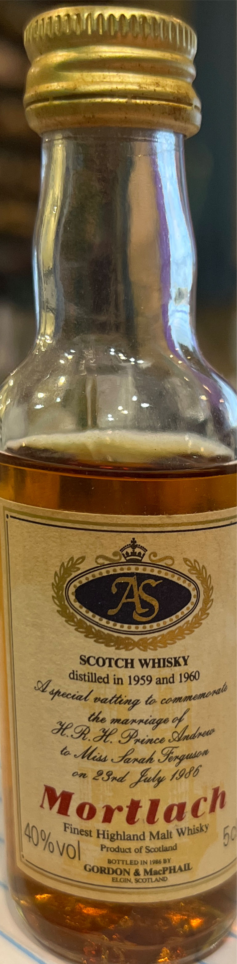 MORTLACH 16y 1996 Robert Graham Dancing Stag Selection Single Malt Scotch Whisky - Mortlach Distillery (700 mL) alcohol collectible [Barcode 5000281024455] - Main Image 2