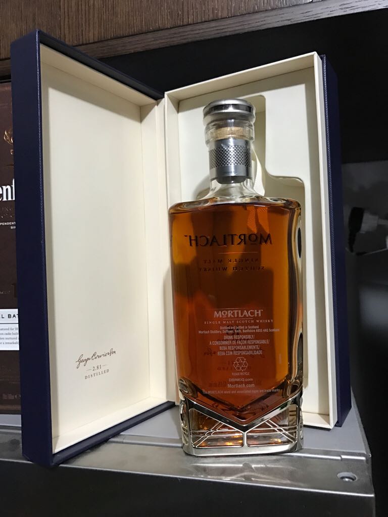 Mortlach 18 Years Old Jahre - Mortlach Distillery (500 mL) alcohol collectible [Barcode 5000281035796] - Main Image 2