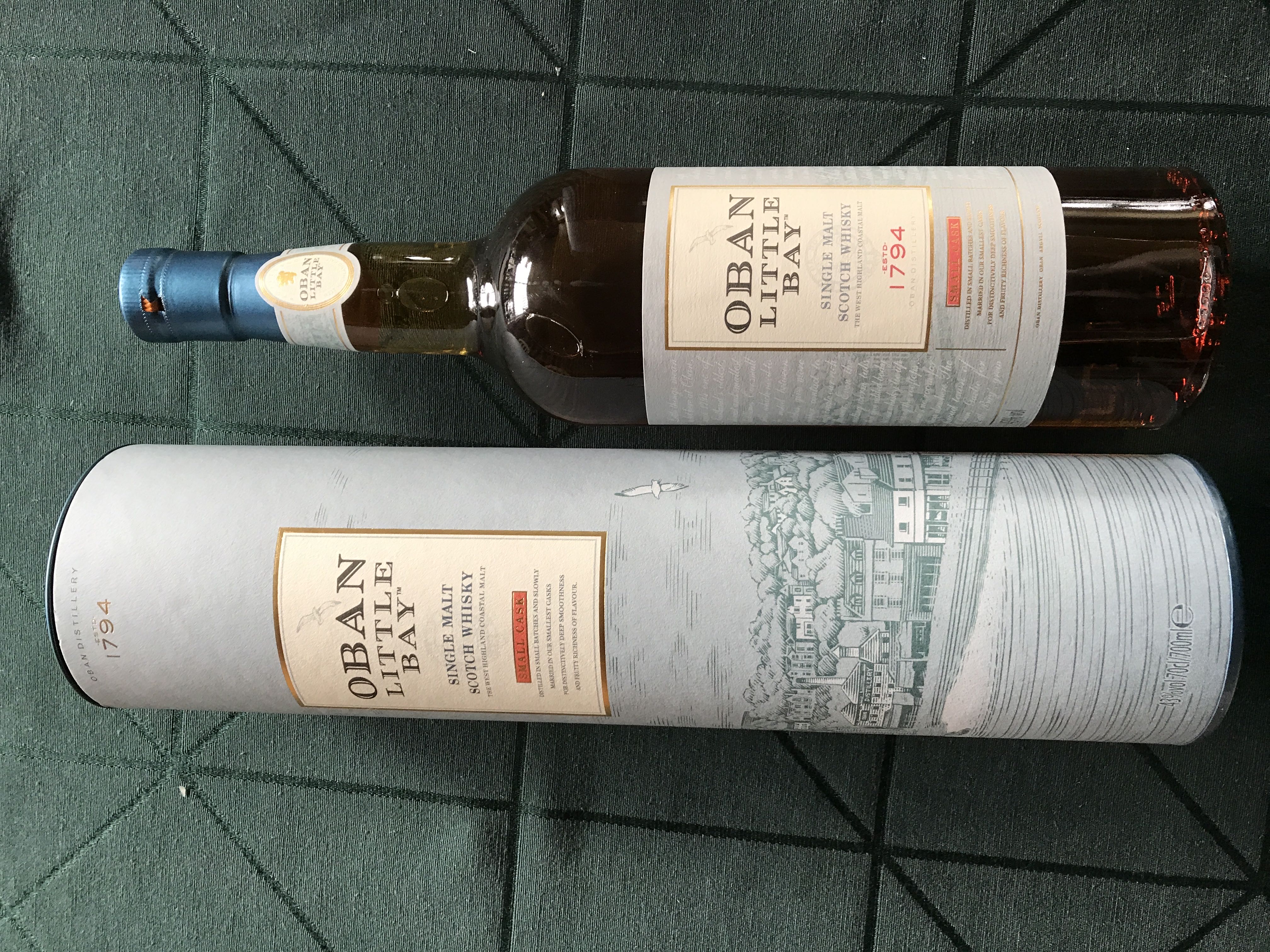 Oban Little Bay - Oban Distillery (700 mL) alcohol collectible [Barcode 5000281042695] - Main Image 2