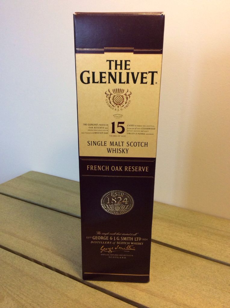 The Glenlivet 15 Year Old French Oak Reserve - Glenlivet (700 mL) alcohol collectible [Barcode 5000299295021] - Main Image 2