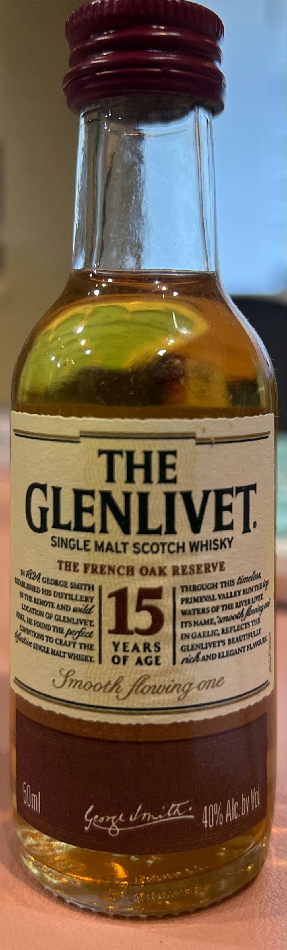 The Glenlivet 15 Year Old French Oak Reserve - Glenlivet (700 mL) alcohol collectible [Barcode 5000299295021] - Main Image 3