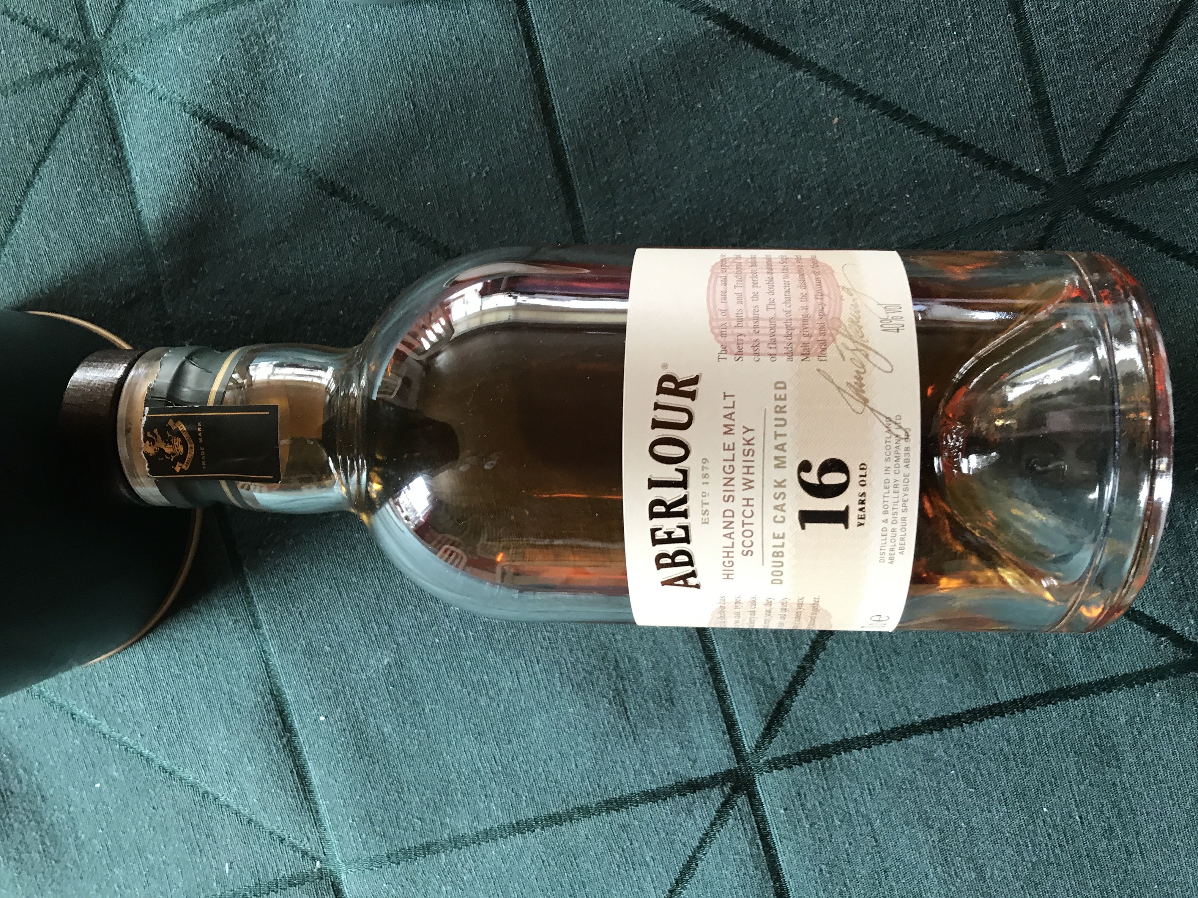 ABERLOUR 16y Double Cask Matured Highland Single Malt Scotch Whisky - Aberlour Distillery Company (700 mL) alcohol collectible [Barcode 5000299298022] - Main Image 2