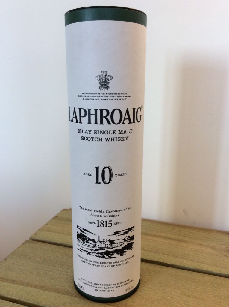 Laphroaig Whisky 10 - Laphroaig Distillery (700 mL) alcohol collectible [Barcode 5010019640260] - Main Image 2