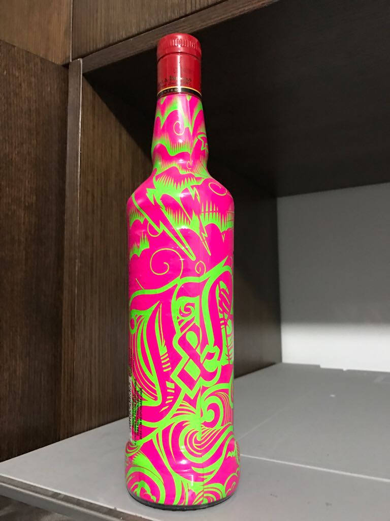 J&B Rare - Justerini & Brooks (750 mL) alcohol collectible [Barcode 5010103800303] - Main Image 2