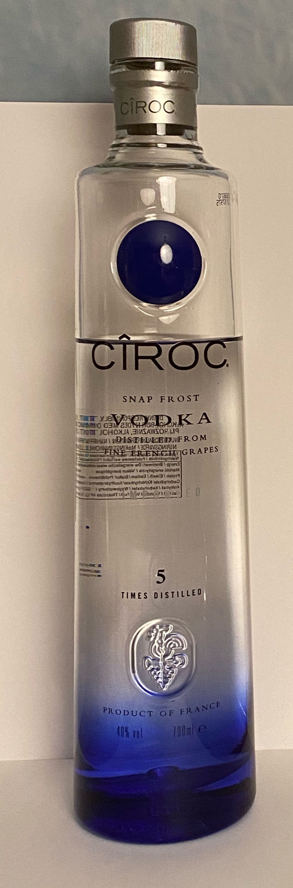 Ciroc Vodka 700ml 40% - Ciroc Distilling Company (700mL) alcohol collectible [Barcode 5010103916738] - Main Image 3