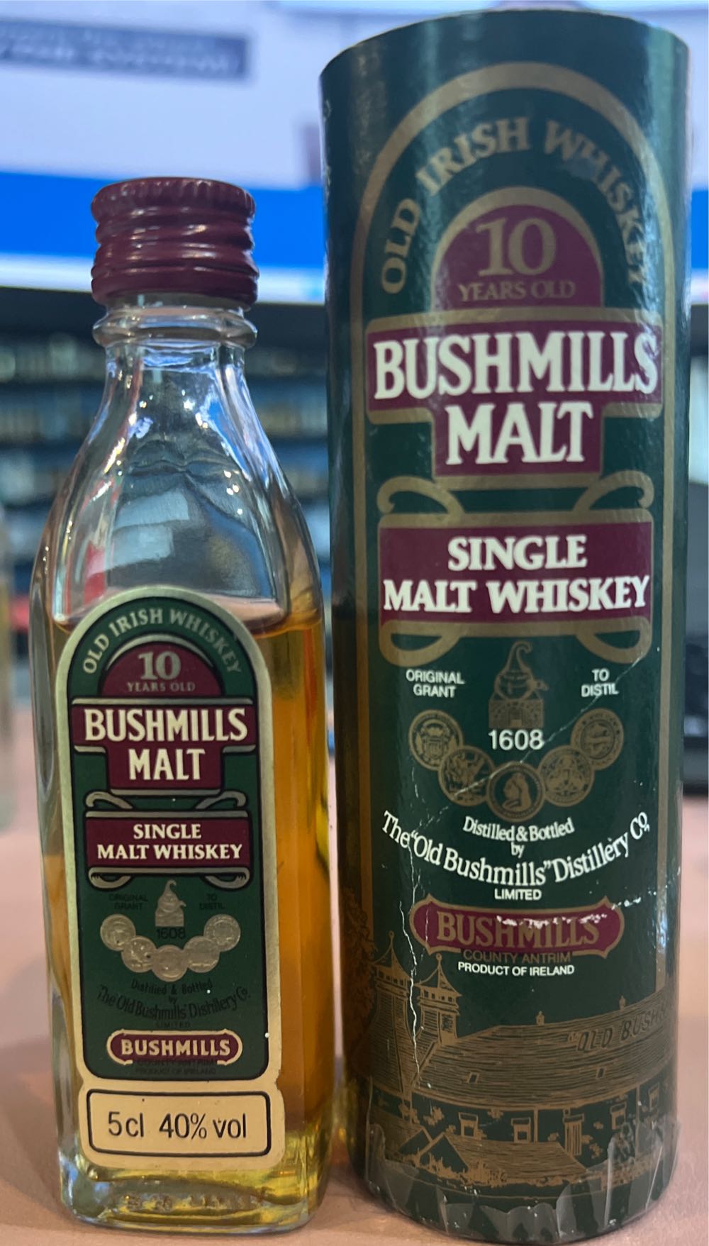 Bushmills Malt Aged 10 Years - The ’Old Bushmills’ Distillery (50 mL) alcohol collectible [Barcode 5010103917834] - Main Image 3