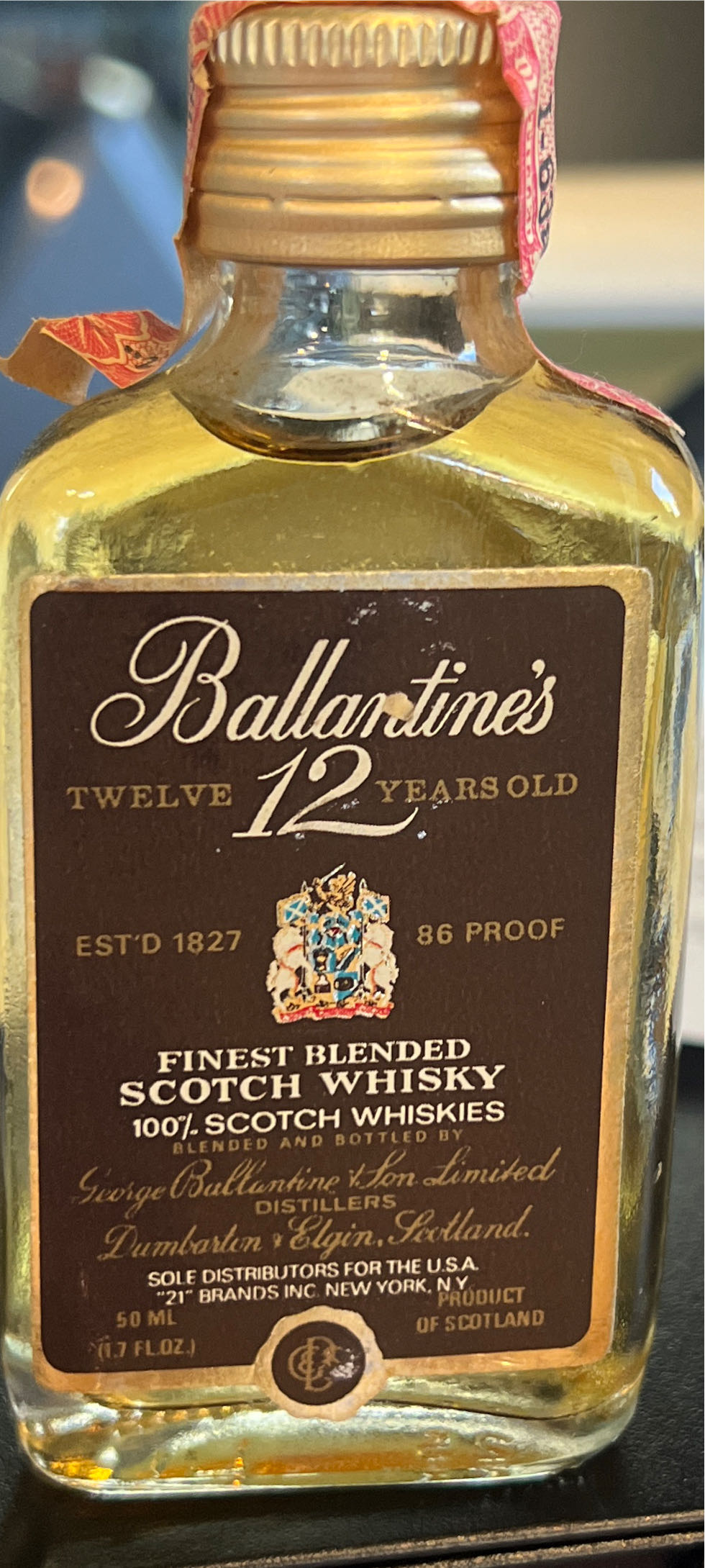 Ballantine’s 12yo - George Ballantine & Son Ltd. (750 mL) alcohol collectible [Barcode 5010106110218] - Main Image 4