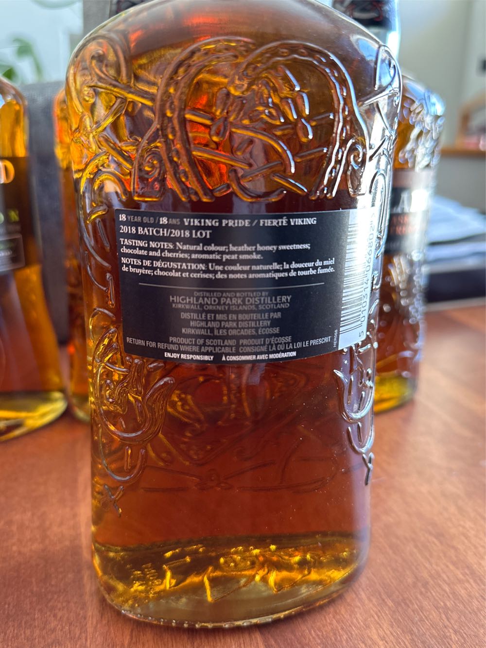 Highland Park 18Yr “Viking Pride” - Highland Park Distillery (750 mL) alcohol collectible [Barcode 5010314066802] - Main Image 3