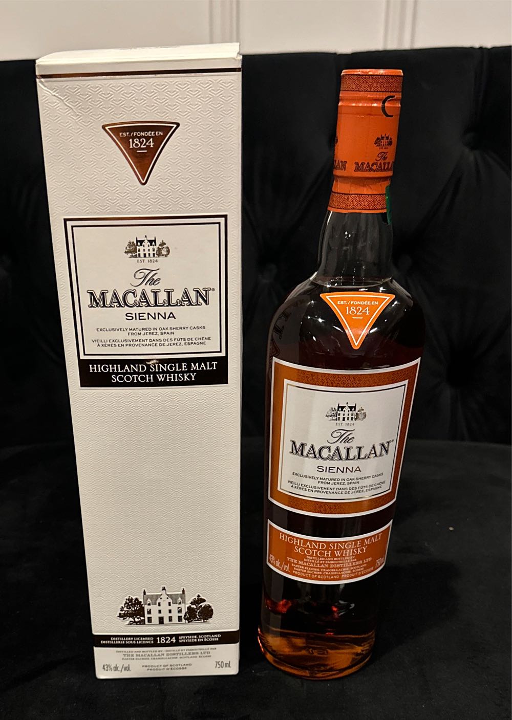 Macallan Sienna - The Macallan Distillers (750 mL) alcohol collectible [Barcode 5010314102203] - Main Image 3