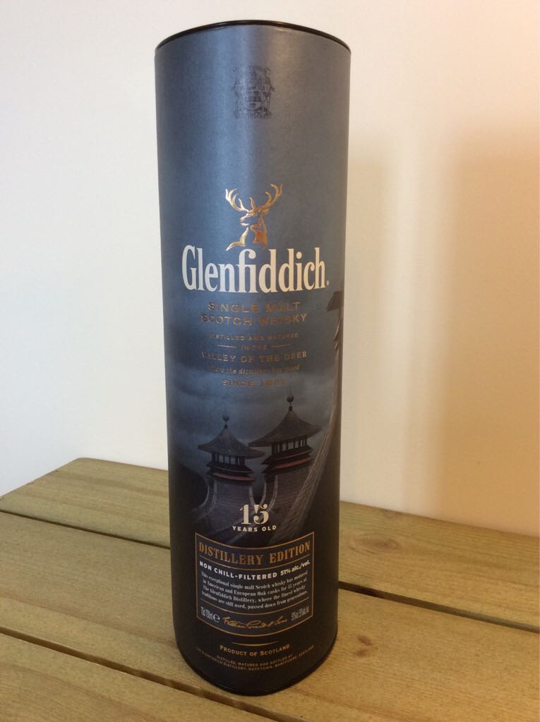 Glenfiddich Distillery Edition 15yr Old Single Malt Scotch Whisky - The Glenfiddich Distillery (700 mL) alcohol collectible [Barcode 5010327325224] - Main Image 2