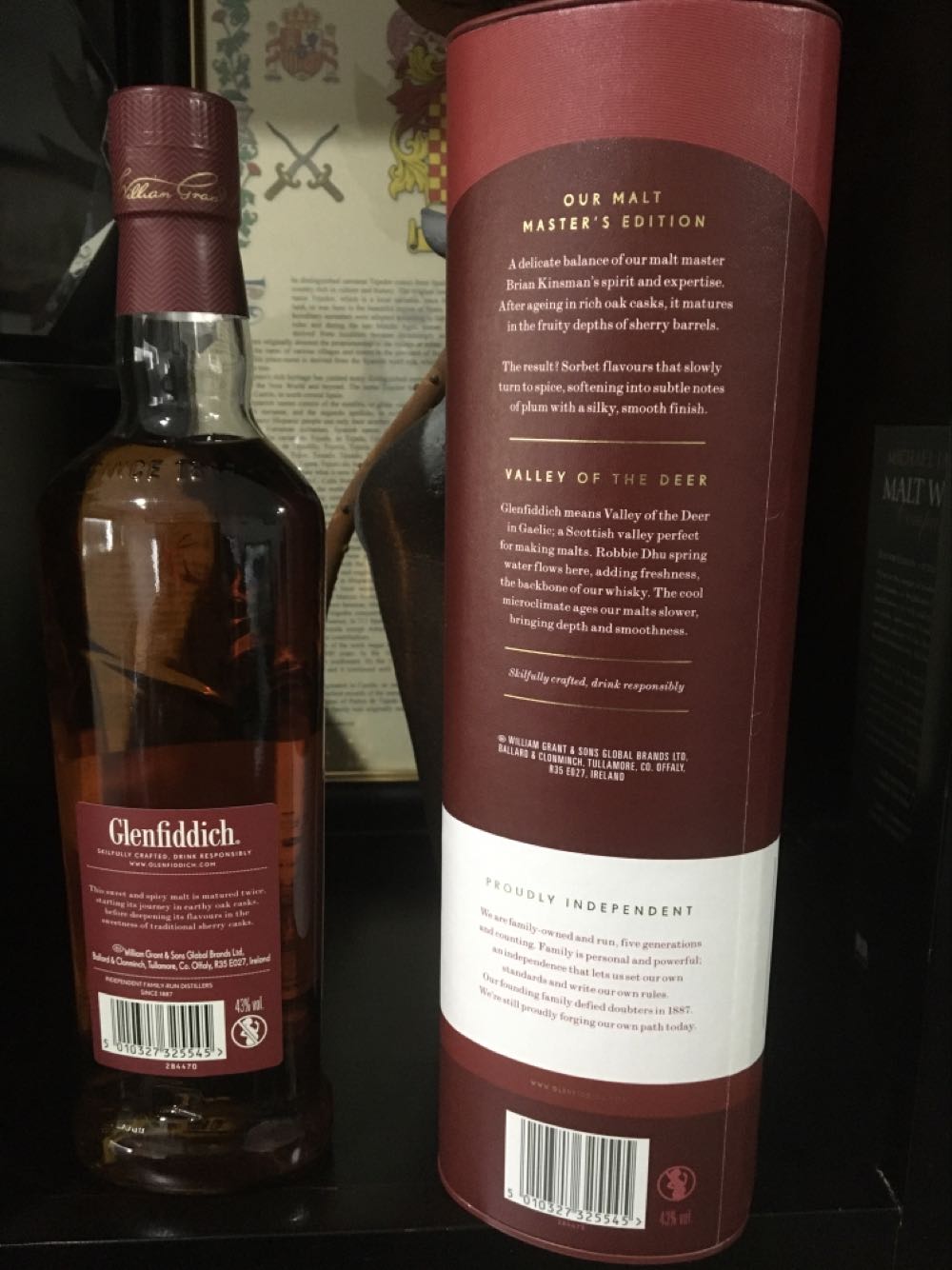 Glenfiddich Malt Master’s Edition - The Glenfiddich Distillery (700 mL) alcohol collectible [Barcode 5010327325545] - Main Image 3