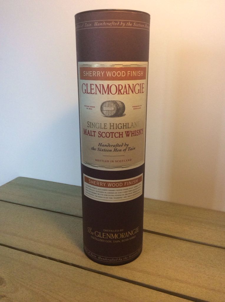 Glenmorangie Sherry Wood Finish Single Malt - The Glenmorangie Distillery (1L) alcohol collectible [Barcode 5010494683103] - Main Image 2
