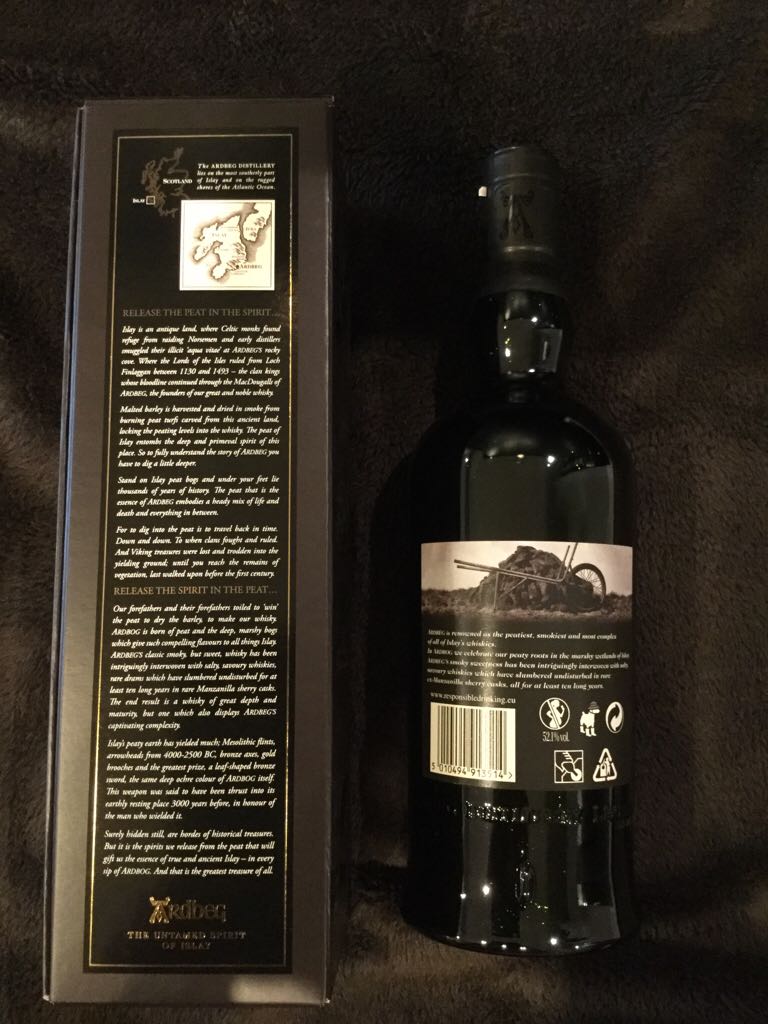 Ardbog - Ardbeg (700 mL) alcohol collectible [Barcode 5010494913514] - Main Image 2