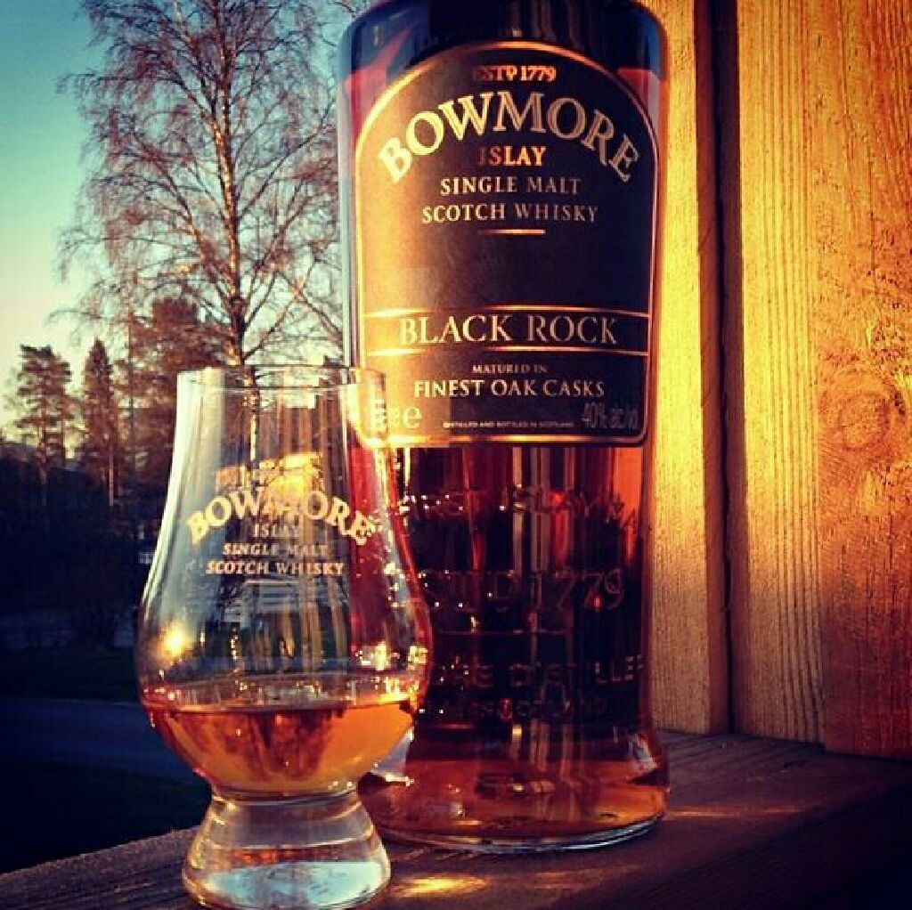 Bowmore (NAS) - Blackrock - Bowmore Distillery (1000 mL) alcohol collectible [Barcode 5010496003824] - Main Image 2