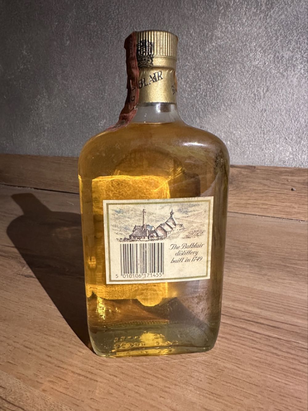 Balblair 5yo Imp SPIRIT - George Ballantine & Son Ltd. (1000 mL) alcohol collectible [Barcode 5010509421522] - Main Image 2