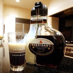 Sheridan’s Coffee Layered Liquor - Thomas Sheridan & Sons (1L) alcohol collectible [Barcode 5011013500604] - Main Image 3