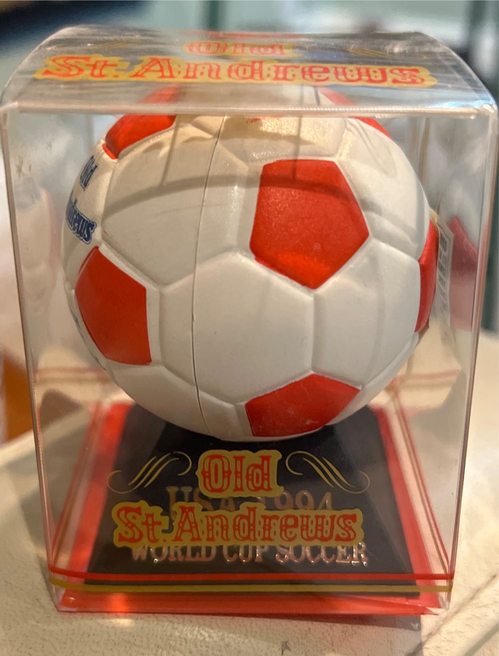 Old St. Andrews - Skotland (50 mL) alcohol collectible [Barcode 5011995000185] - Main Image 3