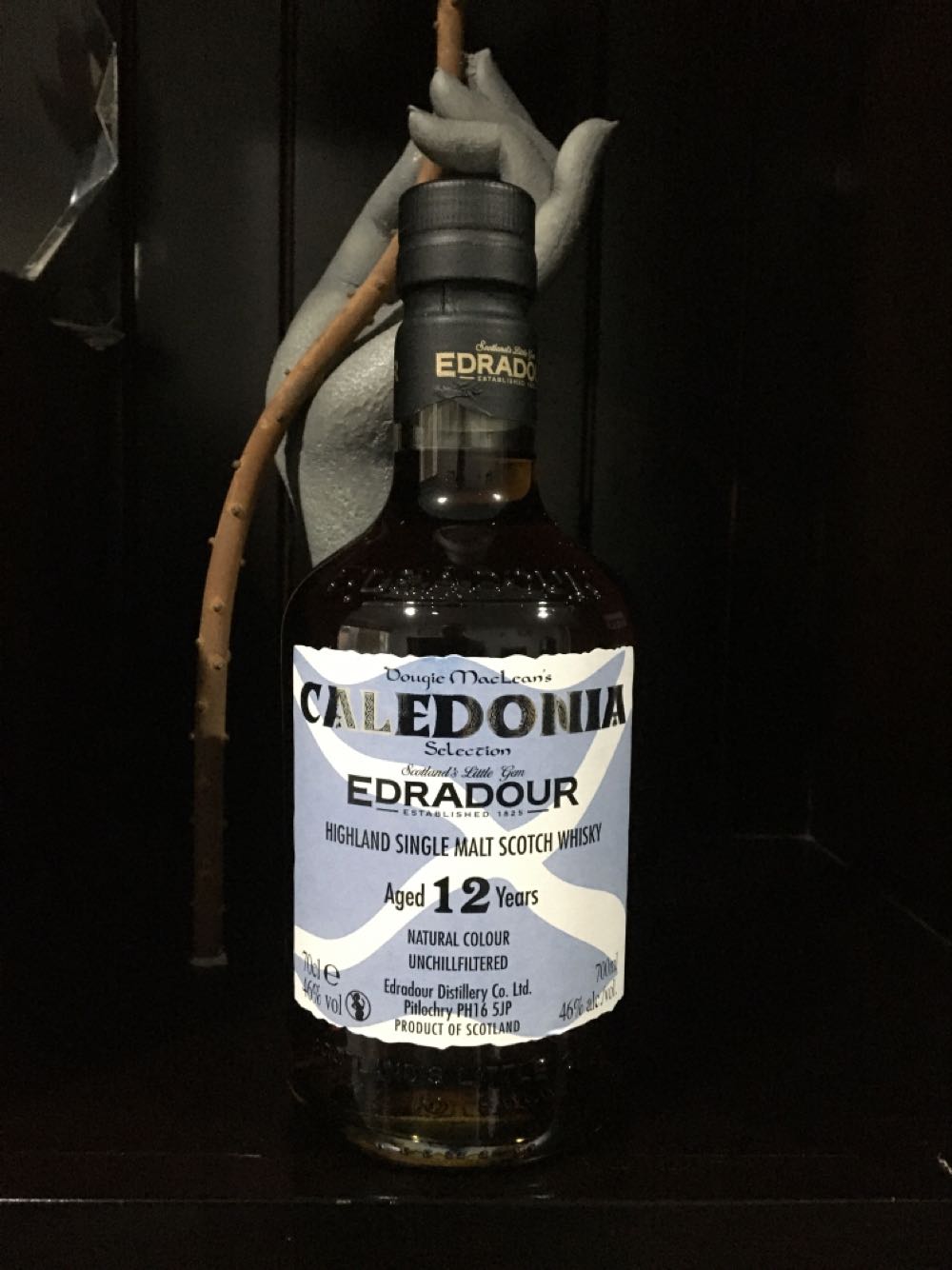 Edradour 12 Jahre Caledonia Selection 0,7 Liter 46% Scotland - Edradour Distillery Company, Ltd. (700 mL) alcohol collectible [Barcode 5021944081219] - Main Image 2