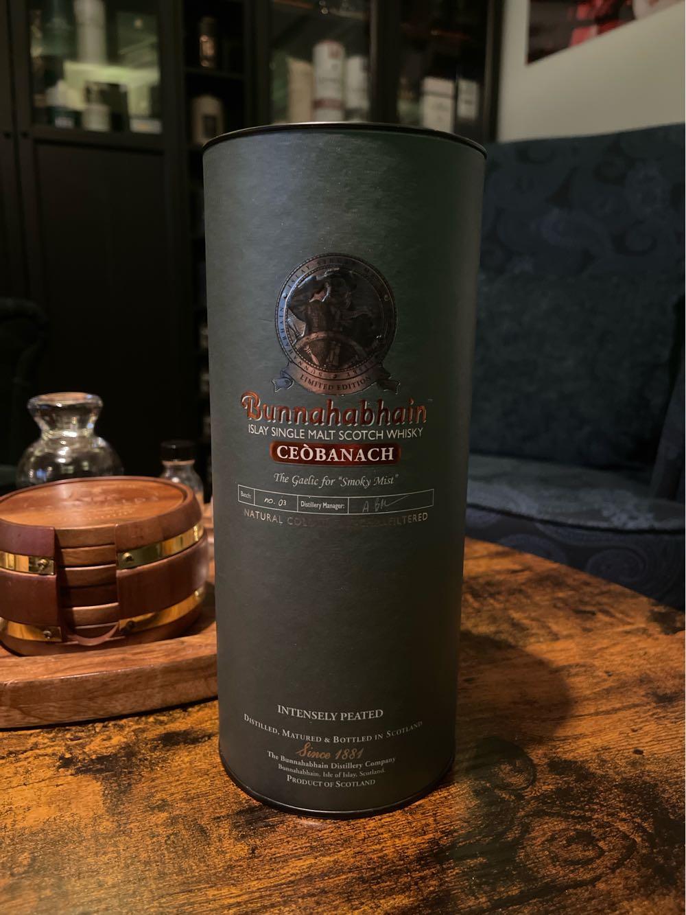 Bunnahabhain Ceòbanach - The Bunnahabhain Distillery (700 mL) alcohol collectible [Barcode 5029704218011] - Main Image 3